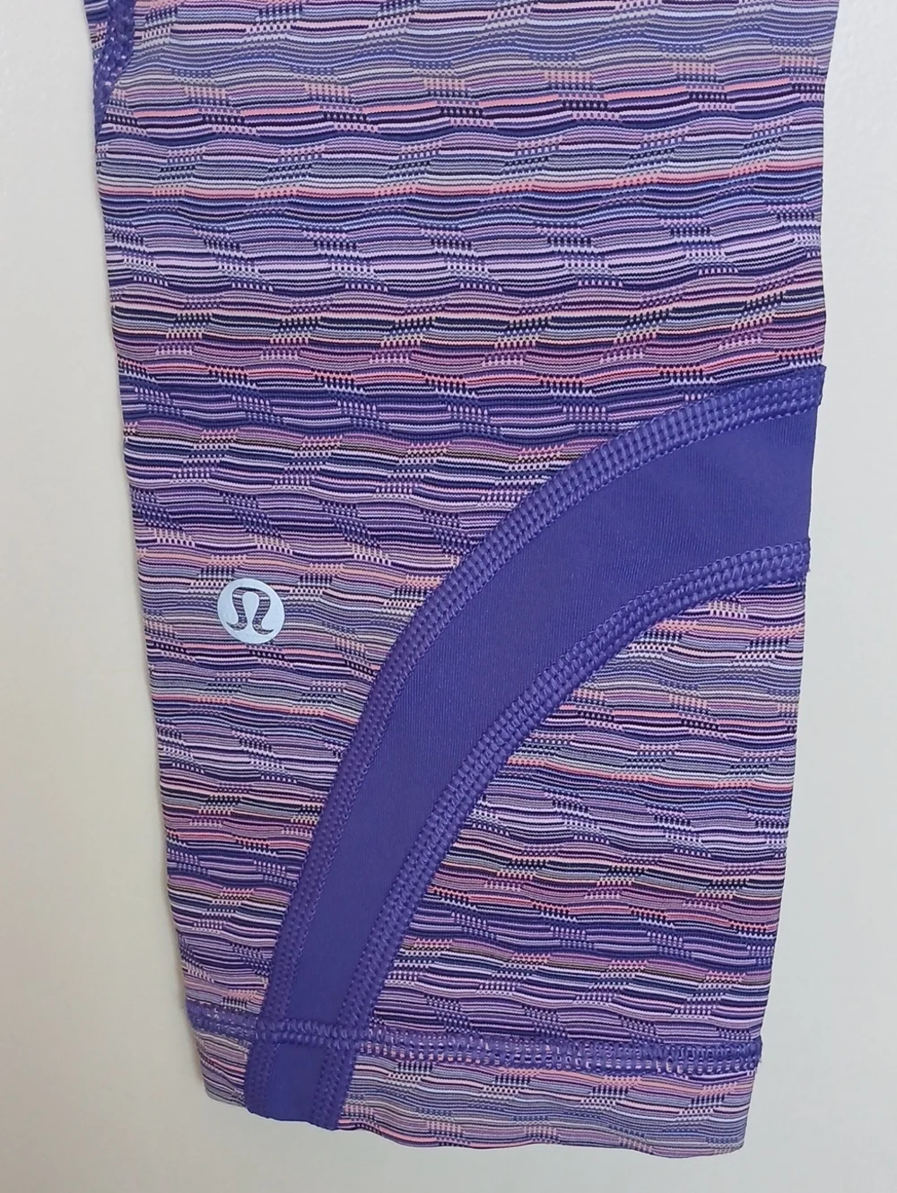 Lululemon Run Inspire Crop II Size 4